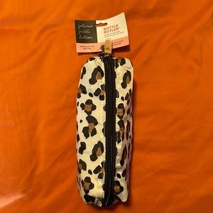 Petunia Pickle Bottom Bottle Butler Leopard Print